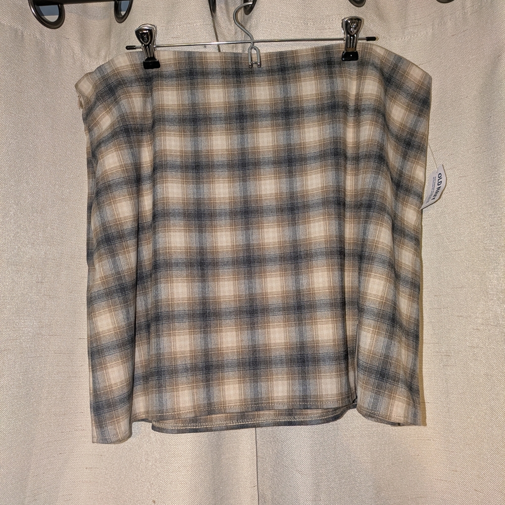 Old Navy Beige and Gray Plaid Top
